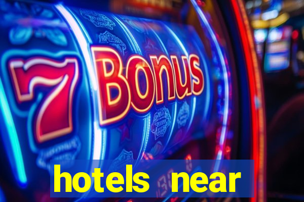 hotels near hollywood casino